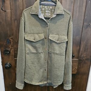 Royce Oversized Women's Olive Green Shirt-Jacket Button-front